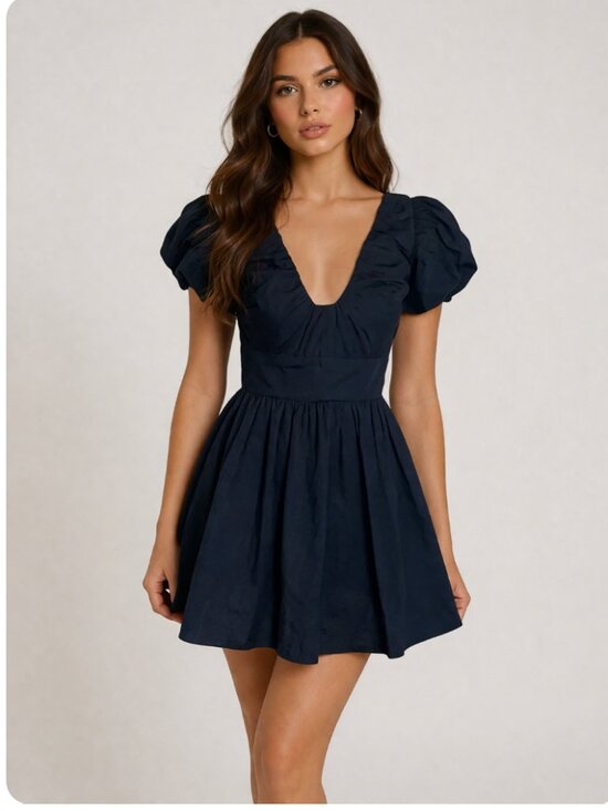 Abercrombie & Fitch Dresses & Skirts - Abercrombie & Fitch Black Puff-Sleeve Mini Dress